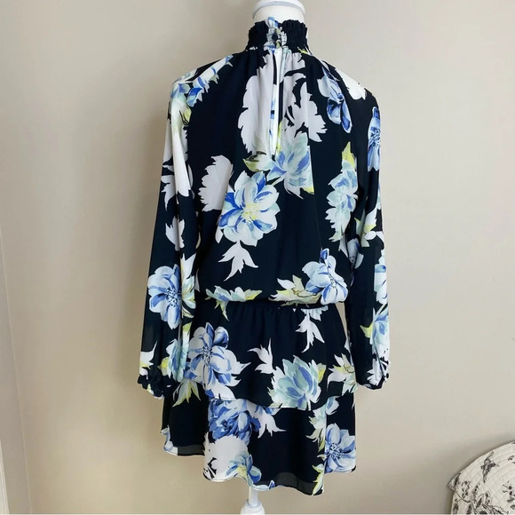 Yumi Kim Class Act Floral Mock Neck Keyhole Back Tiered Long Sleeve Dress Small - Picture 10 of 16